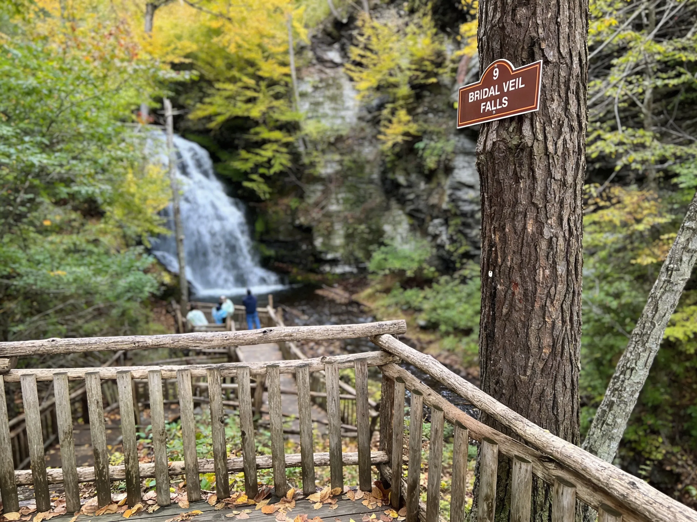 Bridal Veil Falls at Bushkill Falls, accessible only via Red Trail